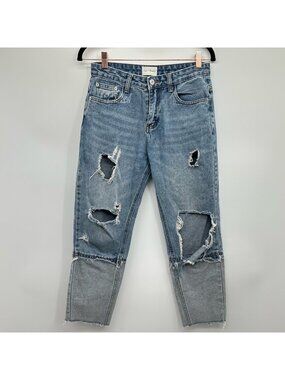 Love & Harmony Ripped Distressed Knee Holes Two-Toned Cropped Capris 27